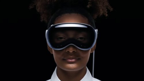 Apple Unveils $3,500 Vision Pro AR Headset