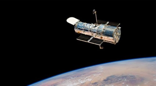NASA, SpaceX to Study Possible Hubble Telescope Servicing Mission