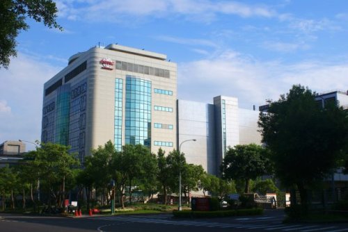TSMC Tells Its Customers to Get Off Older Nodes, Move to 28nm