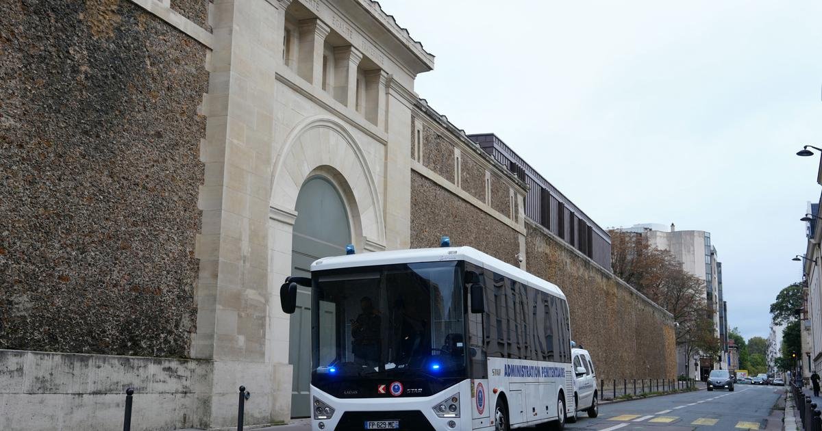 Criminalité policière cover image