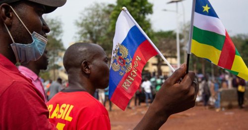 Centrafrique : Bangui dénonce le bombardement d'un avion venu de l'étranger sur des militaires et leurs alliés russes