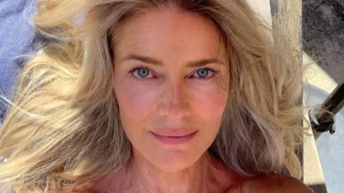 «On me dit que mon visage a besoin d'être "réparé"» : Paulina Porizkova, 57 ans, répond à un chirurgien esthétique sur Instagram