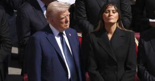Pourquoi Trump, Biden et Zelensky sont accusés d’avoir enfreint le «dress code» du Vatican aux funérailles du pape François