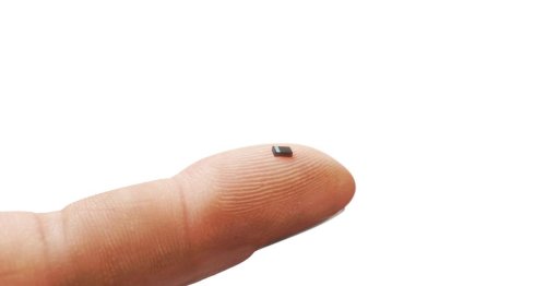 Iten, le français a inventé la première micro-batterie, capable de s’insérer dans un composant électronique