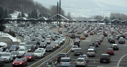 Ardennes : des gens du voyage bloquent une autoroute après la mort d'un des leurs