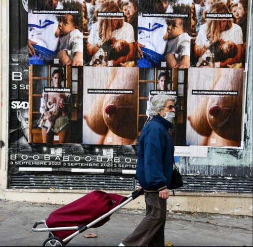 Des tétons et des femmes allaitantes affichés dans Paris pour contrer une censure d'Instagram