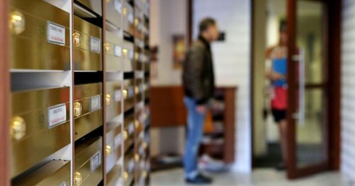 «Tu es juive, donc je ne te coifferai pas»: la montée de l’antisémitisme au quotidien en France