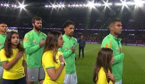 Football : l'hymne brésilien copieusement sifflé au Parc des Princes, Marquinhos dépité