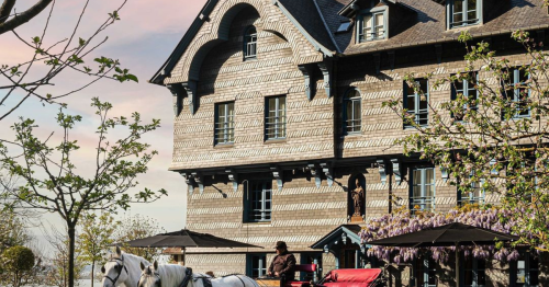 La Ferme Saint-Siméon, la luxueuse auberge d'Honfleur dans laquelle les Macron ont passé le week-end en amoureux