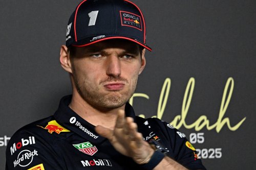 Max Verstappen is feeling the pressure and rude comment in Saudi Arabian Grand Prix interview proves it