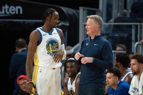 Steve Kerr Was "Incensed" After Jonathan Kuminga Passed Up Stephen Curry