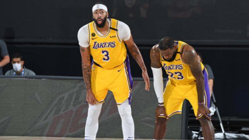 NBA Fans React To Los Angeles Lakers Being 0-2 After Being Blown Out By The Suns: "That's What Happens When You Put Two Statpadders On The Same Team."