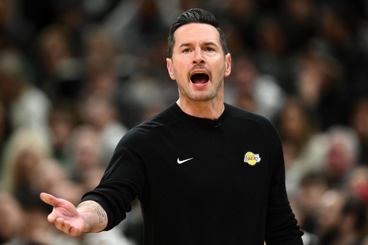JJ Redick Calls Out Costly Lakers Mistakes Leading To Disastrous Third Quarter