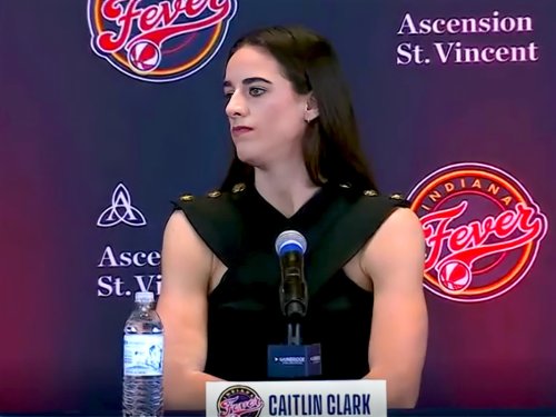 Caitlin Clark Gets Uncomfortable By Reporter Who Tried To Flirt With Her On Press Conference