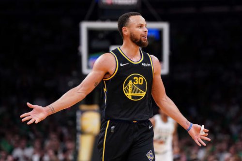 Shannon Sharpe Agrees With Derek Fisher And Says Stephen Curry Is In The Same Class With Tim Duncan, Shaquille O'Neal, And Kobe Bryant: "I Don't Know Why We Want To Dismiss A Guy Who Has Two MVPs, And One Of Those Is Unanimous."