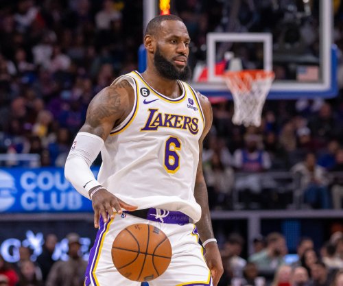 LeBron James' Meme Reaction After Getting Fouled Goes Viral | Flipboard