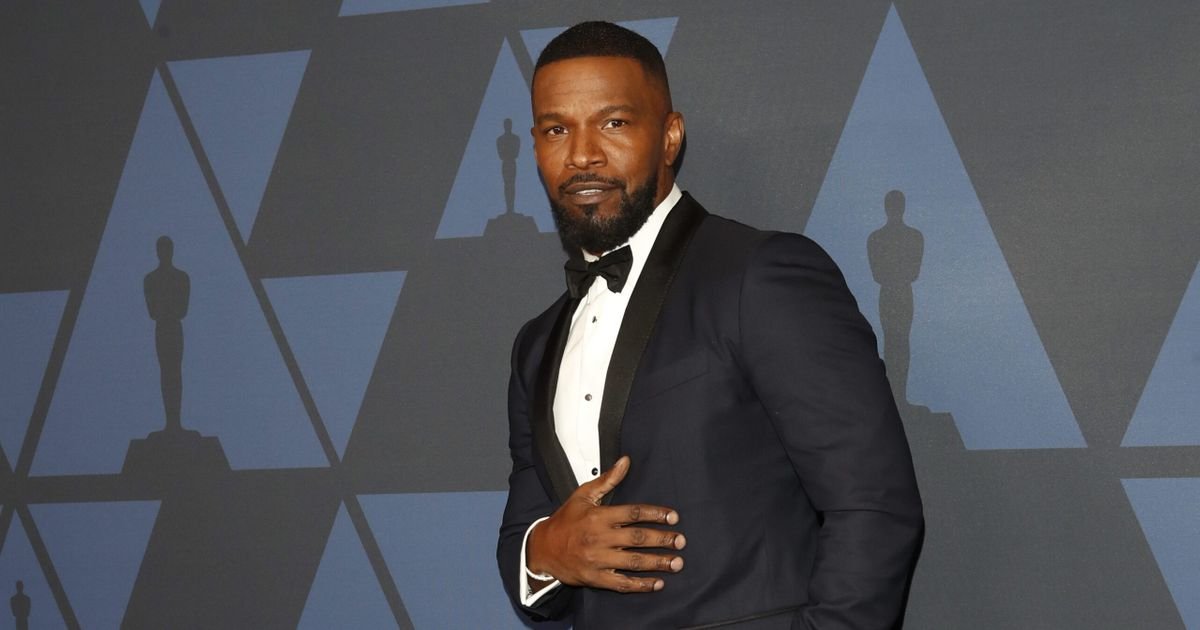 Jamie Foxx Says His ''Heart Is Shattered'' After The Passing Of Younger Sister - Fame10