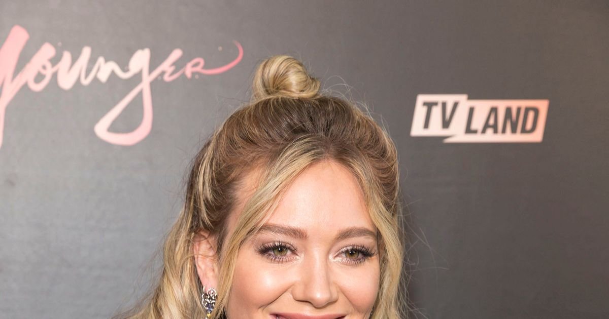 Hilary Duff Teases About What Fans Can Expect From The 'Lizzie McGuire' Reboot