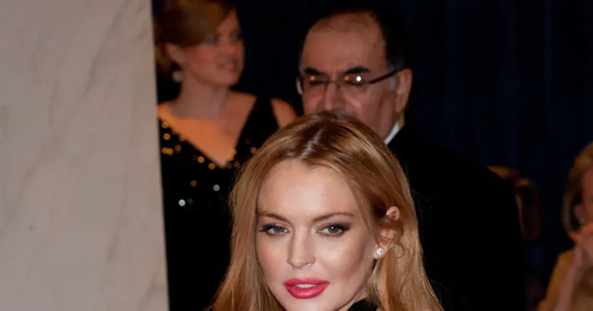 Lindsay Lohan's Bombshell: I Suffered A Miscarriage - Fame10