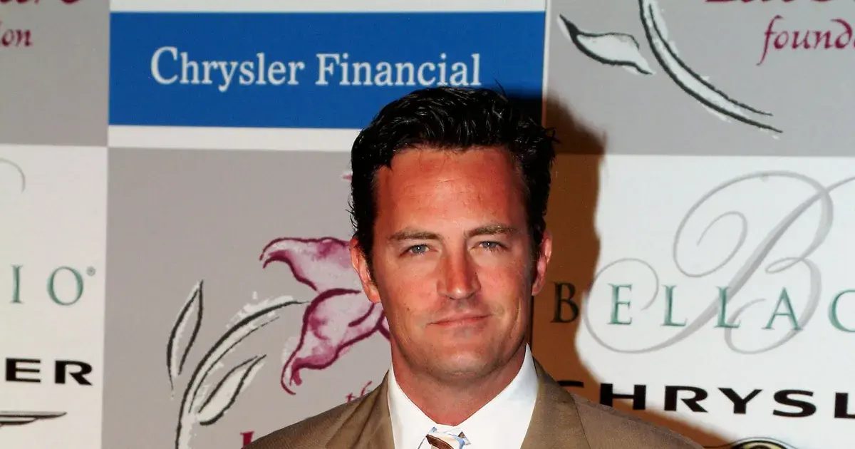 8 Things You Didn't Know About Matthew Perry - Fame10