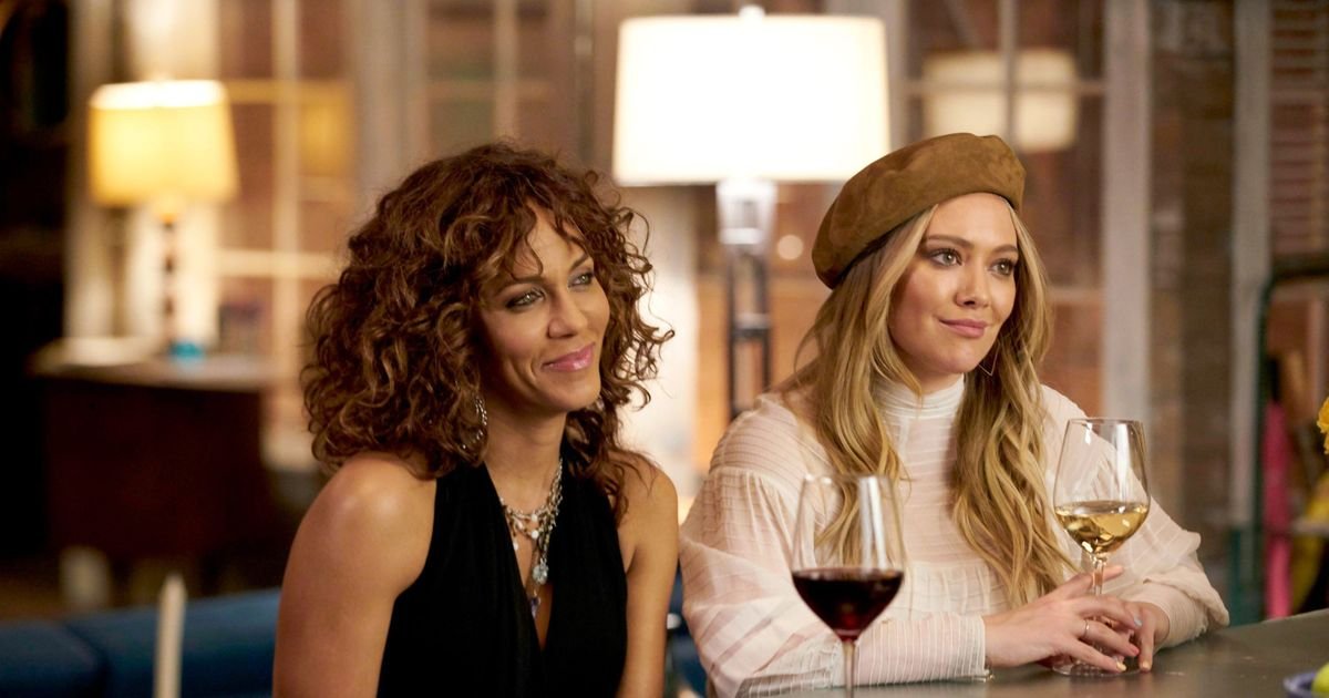 'Younger' Spinoff Starring Hilary Duff Is Reportedly In The Works