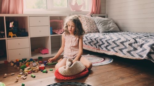 Kinder & Ordnung: 8 Experten-Tipps zum Aufräumen lernen