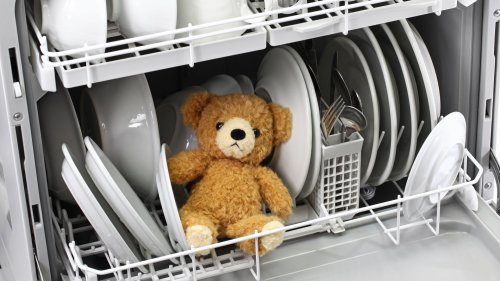 15 Alltagsgegenstände, die du in der Spülmaschine reinigen kannst