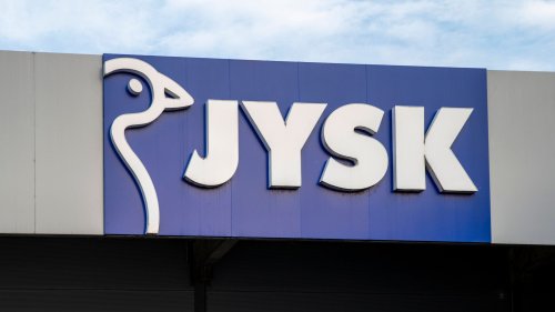 Garten-Galaxie: Diese Jysk-Solarlampe verzaubert euren Outdoor-Bereich für wenig Geld
