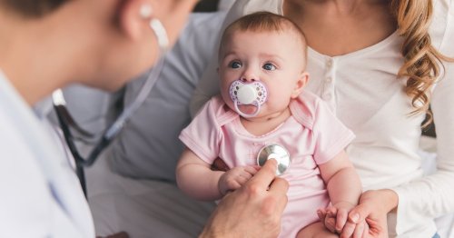 15 "Tipps" von Kinderärzten zum Ernähren von Babys, die ihr vergessen könnt