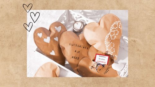 Kleine Geschenktüten in Herzform selber basteln