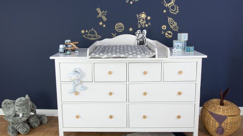 Wickeltisch-Umgestaltung leicht gemacht: So pimpt ihr eure IKEA-Kommode