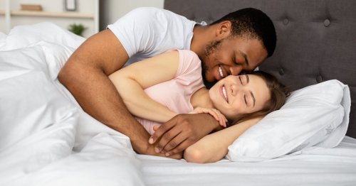 Männer haben immer einen Orgasmus? 5 Sexmythen über Männer