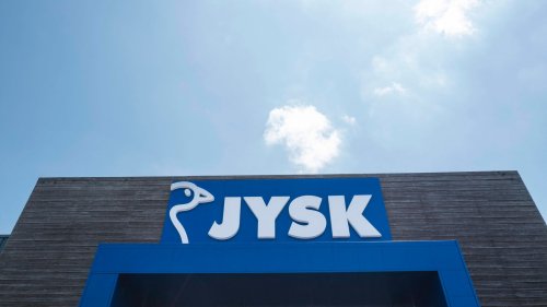 Dieser 35-Euro-Hängesessel von Jysk verzaubert einfach jeden Balkon
