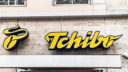 Licht für jede Ecke: Die vielseitigen Solar-Dachrinnenleuchten von Tchibo