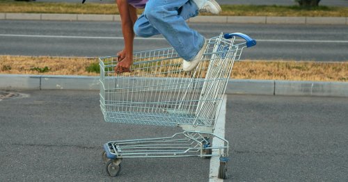 Die Haken am Einkaufswagen: Deshalb machen sie deinen Einkauf viel einfacher