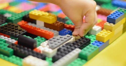 Endlich kein LEGO-Chaos mehr: Diesen IKEA-Hack für wenig Geld werdet ihr lieben