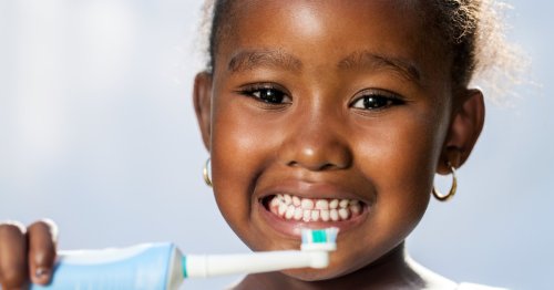 Elektrische Zahnbürsten für Kinder im Test: Diese Modelle empfehlen wird