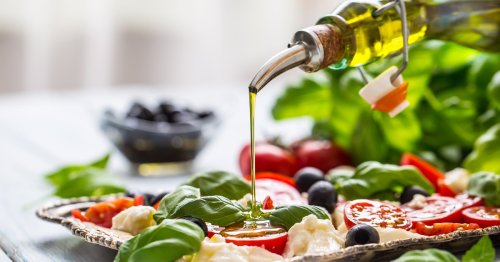 Olivenöl-Test 2022: Punkten können vor allem Bio-Produkte