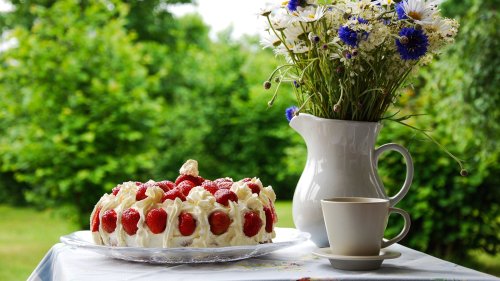 Verwandle Kuchen und Eisbecher in wahre Kunstwerke mit dem cleveren Lidl-Küchenhelfer