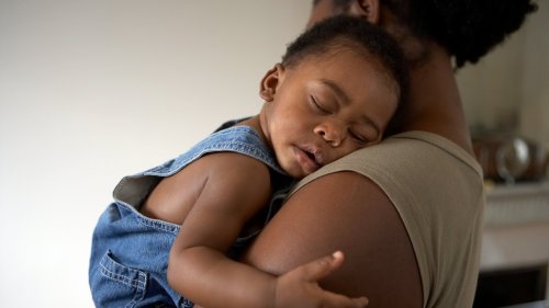 In dieser Schlafphase kannst du dein Baby ablegen