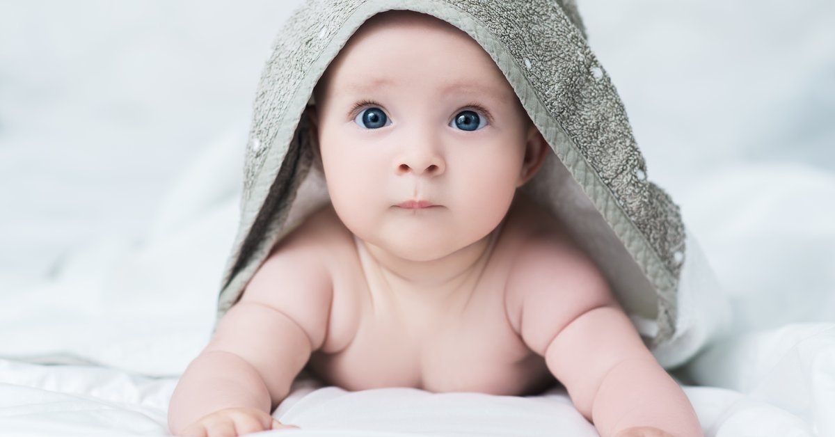 20 starke Vornamen für euer Baby, die "kleiner Kämpfer" bedeuten