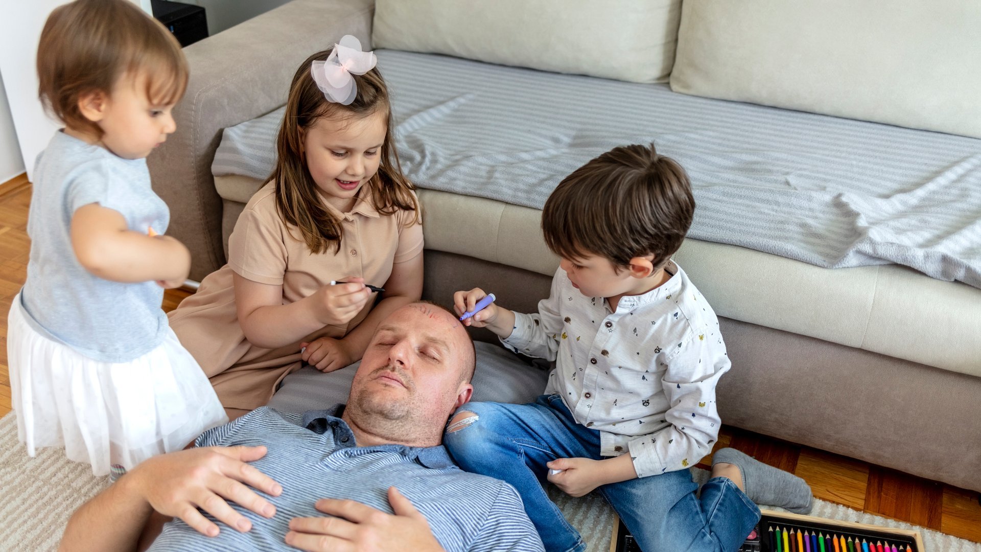 20 Ideen & nützliche Tipps, mit denen "Horizontal Parenting" wirklich gelingt
