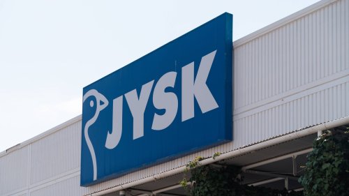 Mach deinen Garten zum Hingucker: Solarlampen von Jysk im Schliffglas-Look