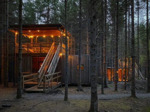 Ferienhaus im Wald: So idyllisch ist ein Familienurlaub in den Nutchel Cabins