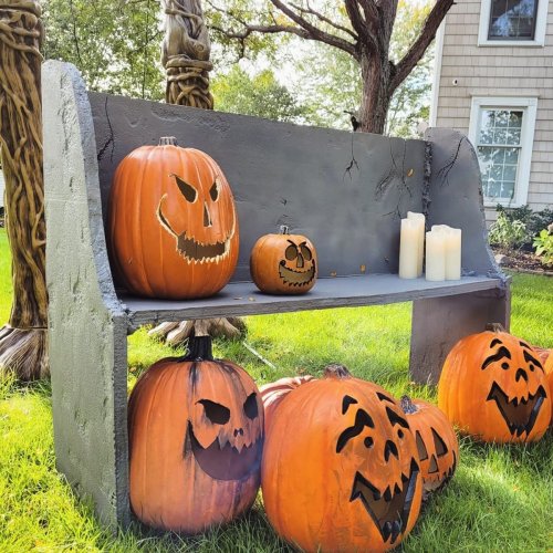 10 Landscaping Ideas To Make Your Home Stand Out for Halloween Flipboard