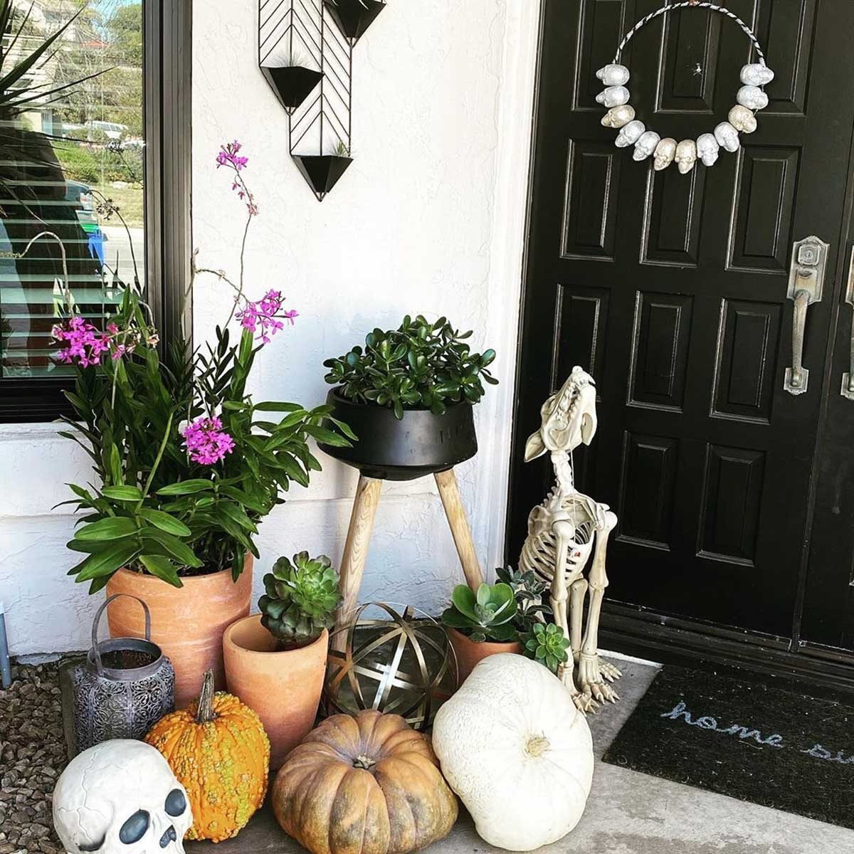 DIY Halloween Door Decoration Ideas
