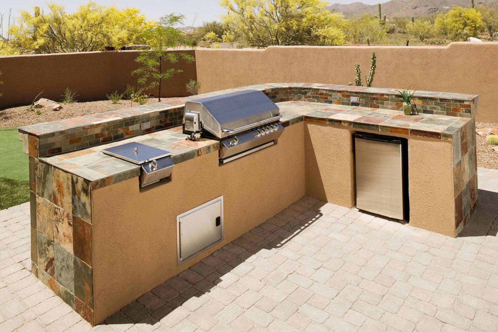 6 Outdoor Kitchen Countertop Options
