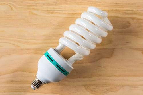What Is a CFL Bulb?