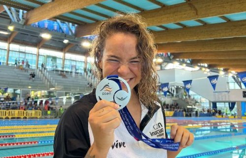 La natación andaluza conquista más de 30 medallas en el Campeonato de España de Sabadell