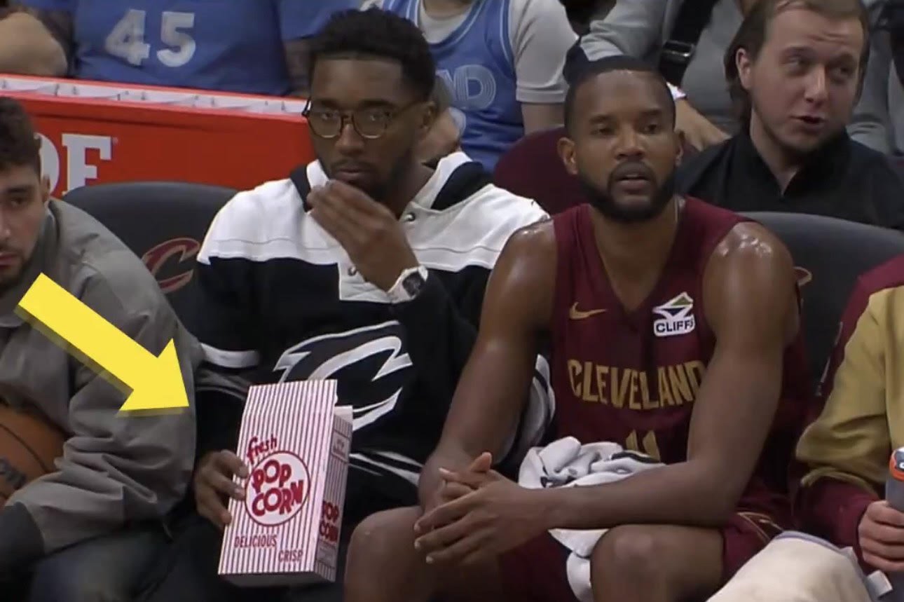During The Cavs’ 15th Win In A Row, Donovan Mitchell Foreshadowed Popcorn Prank On Rookie Teammate Jaylon Tyson
